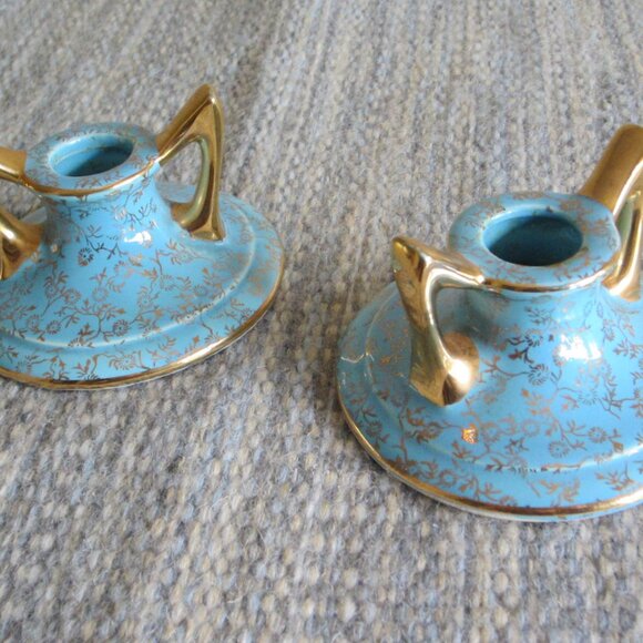 Vtg Set of 2 PEARL CHINA CO Hand Decorated 22 Kt. Gold USA candlestick holders - Picture 1 of 7